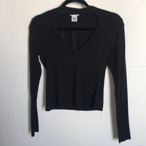 Deep v long sleeve T-shirt